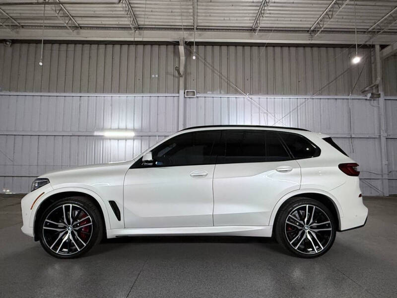 2023 BMW X5 M50i