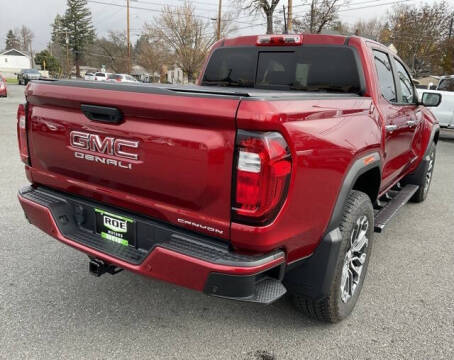 2023 GMC Canyon Denali