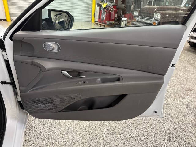 2021 Hyundai Elantra