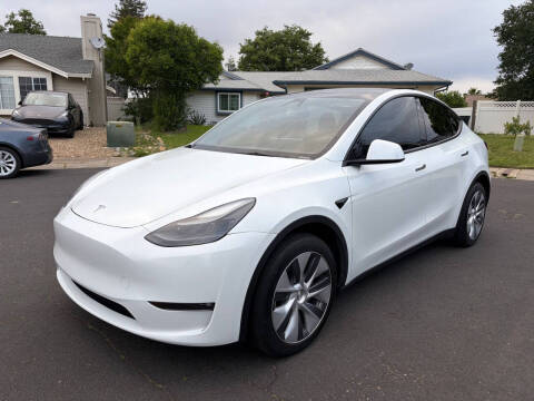 2023 Tesla Model Y Long Range