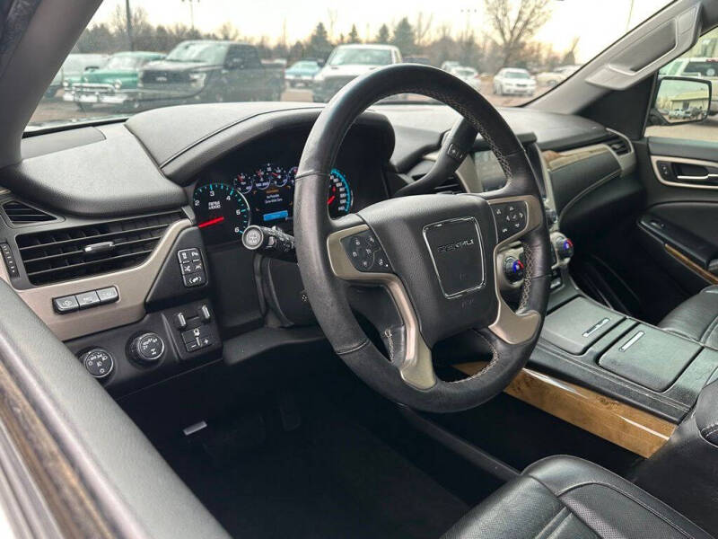 2017 GMC Yukon XL Denali