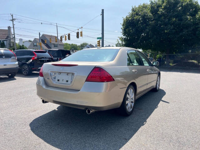 2006 Honda Accord for sale at Kinsman Auto Sales in North Andover, MA