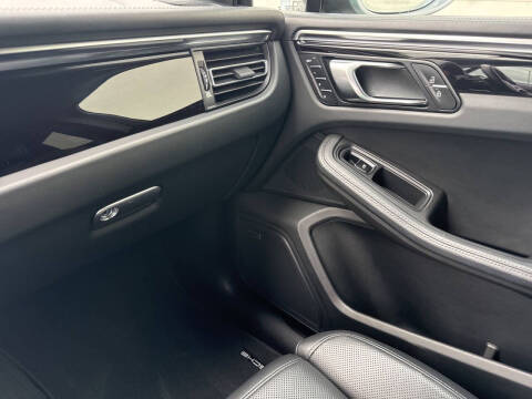 2021 Porsche Macan GTS