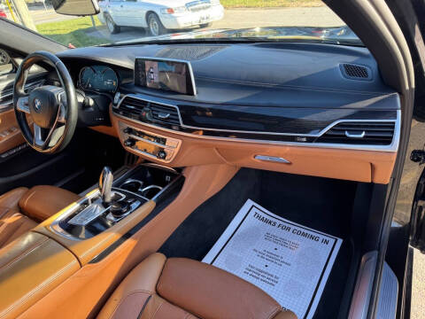 2017 BMW 7 Series 750i xDrive