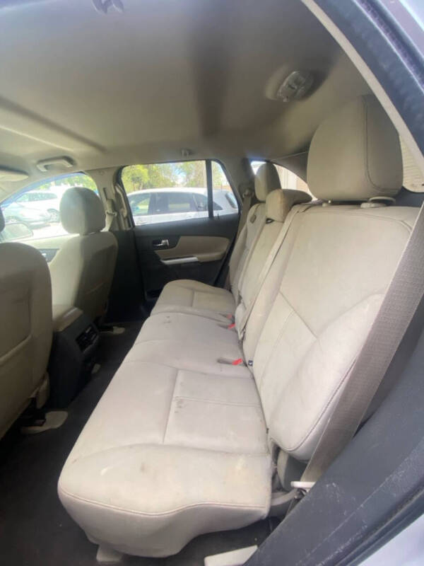 2014 Ford Edge SE