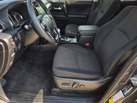 2024 Toyota 4Runner TRD Off-Road