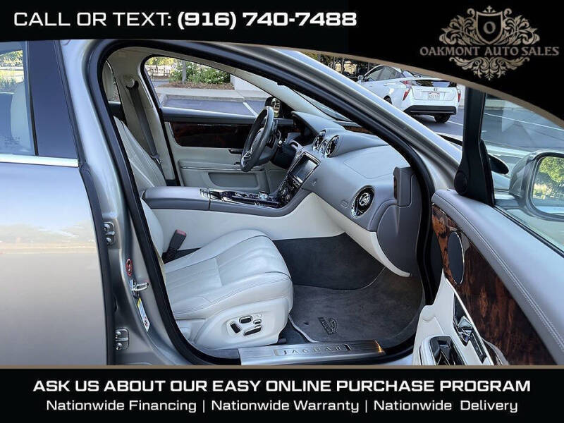 2011 Jaguar XJ