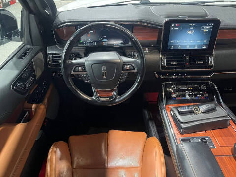 2021 Lincoln Navigator Reserve