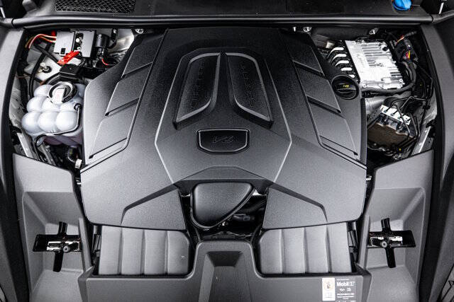 2025 Porsche Cayenne