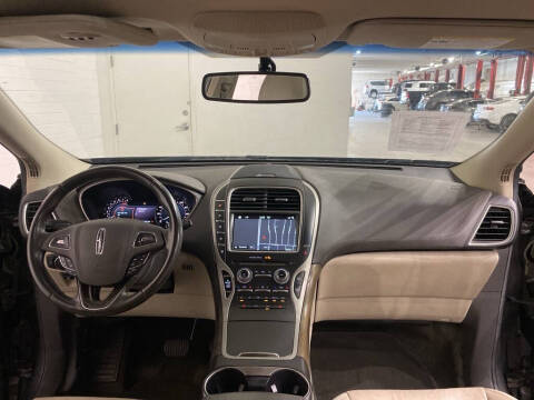 2017 Lincoln MKX Select