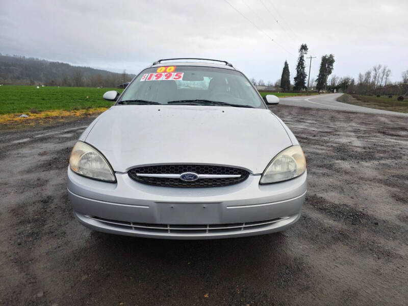 2000 Ford Taurus SE