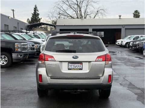2014 Subaru Outback 2.5i Premium