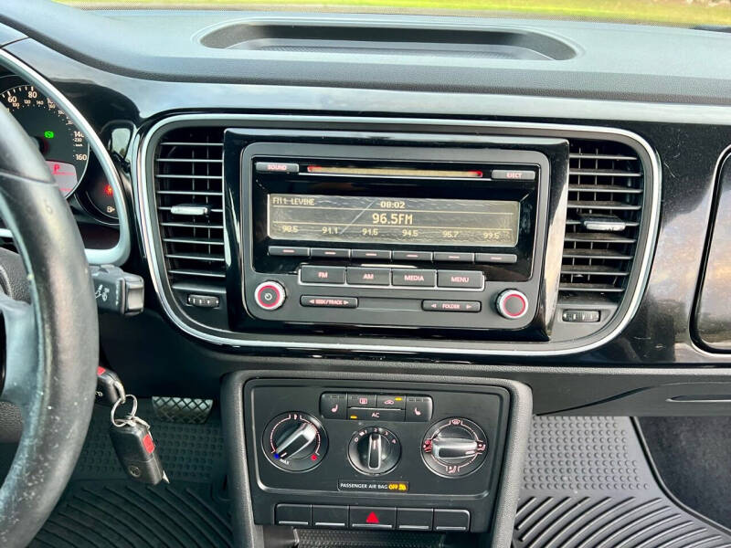 2012 Volkswagen Beetle 2.5L PZEV