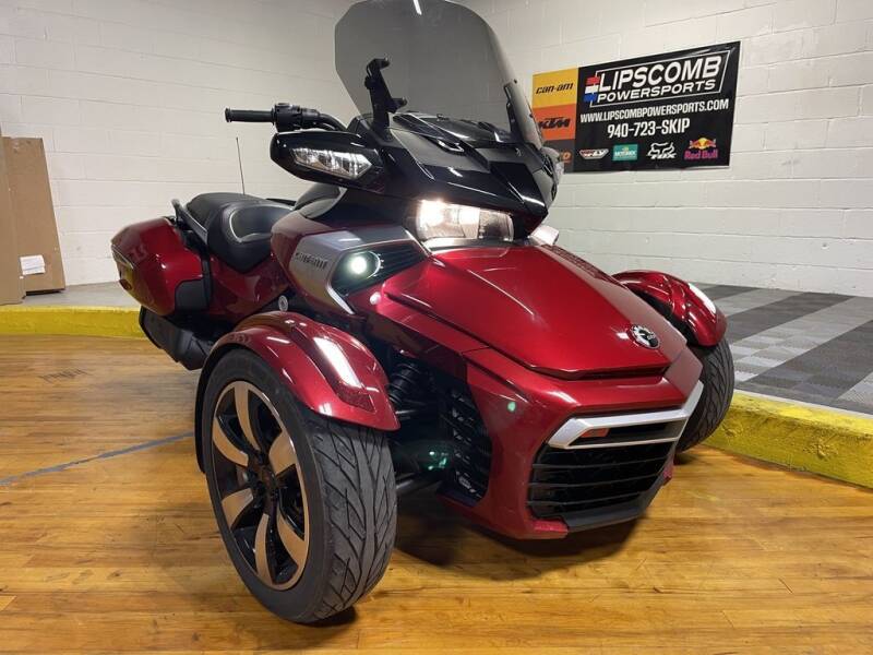 2016 Can-Am Spyder&#174; F3-T 6-Speed Semi for sale at Lipscomb Powersports in Wichita Falls TX