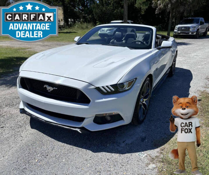 2017 Ford Mustang GT Premium's photo