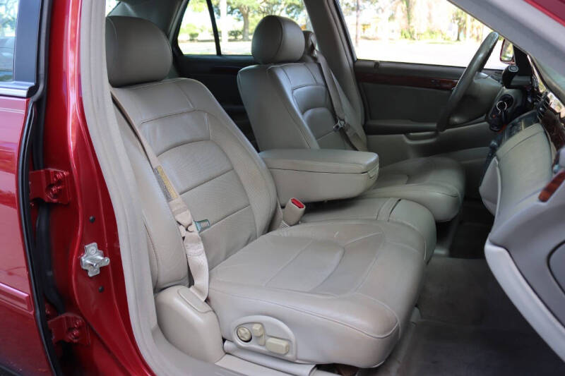 2004 Cadillac DeVille