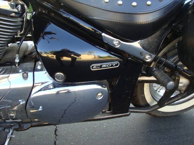2008 Suzuki Boulevard