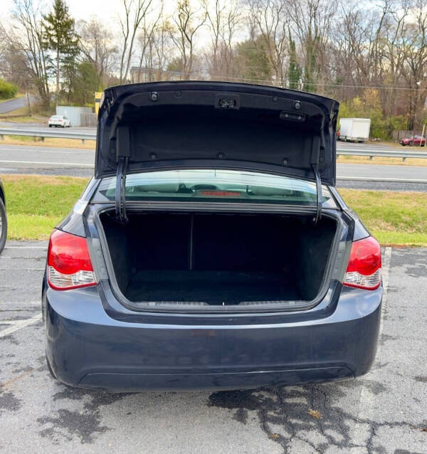 2016 Chevrolet Cruze Limited 1LT Manual