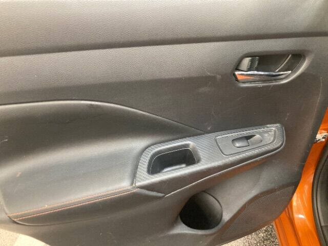 2020 Nissan Versa SR