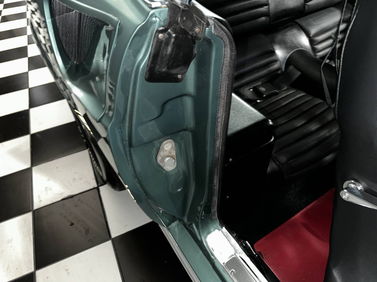 1969 Ford Mustang 63