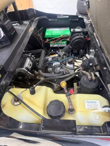 2016 E-Z-GO TXT