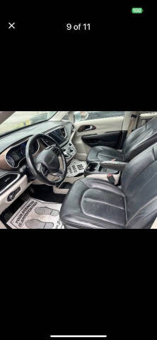 2017 Chrysler Pacifica Touring-L