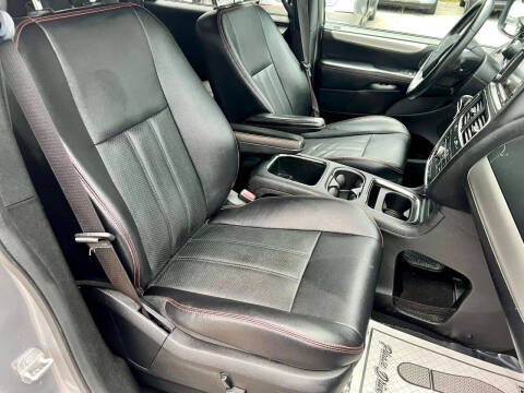 2014 Dodge Grand Caravan R/T