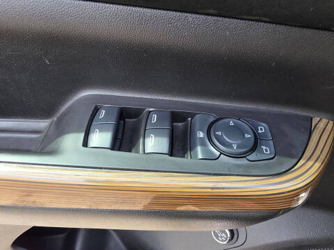 2017 GMC Acadia SLE-2