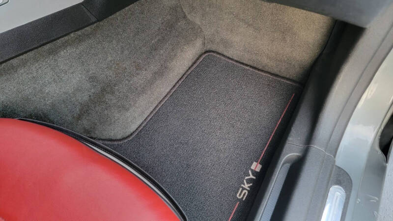 2007 Saturn SKY Red Line