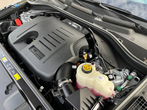 2025 Land Rover Range Rover P400 SE