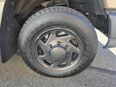 2012 Ford E-Series E-350 SD