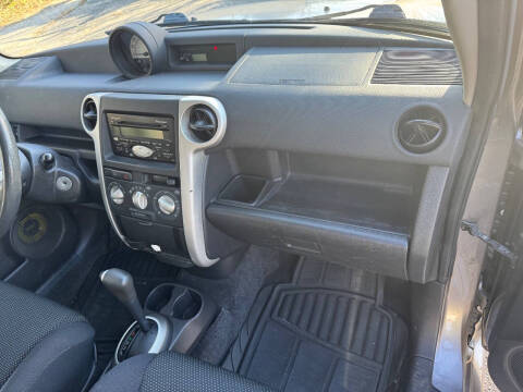 2004 Scion xB