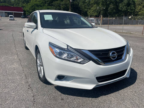 2016 Nissan Altima for sale at Certified Motors LLC in Mableton GA