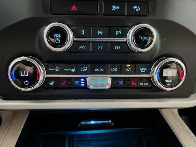 2023 Ford Expedition MAX XLT