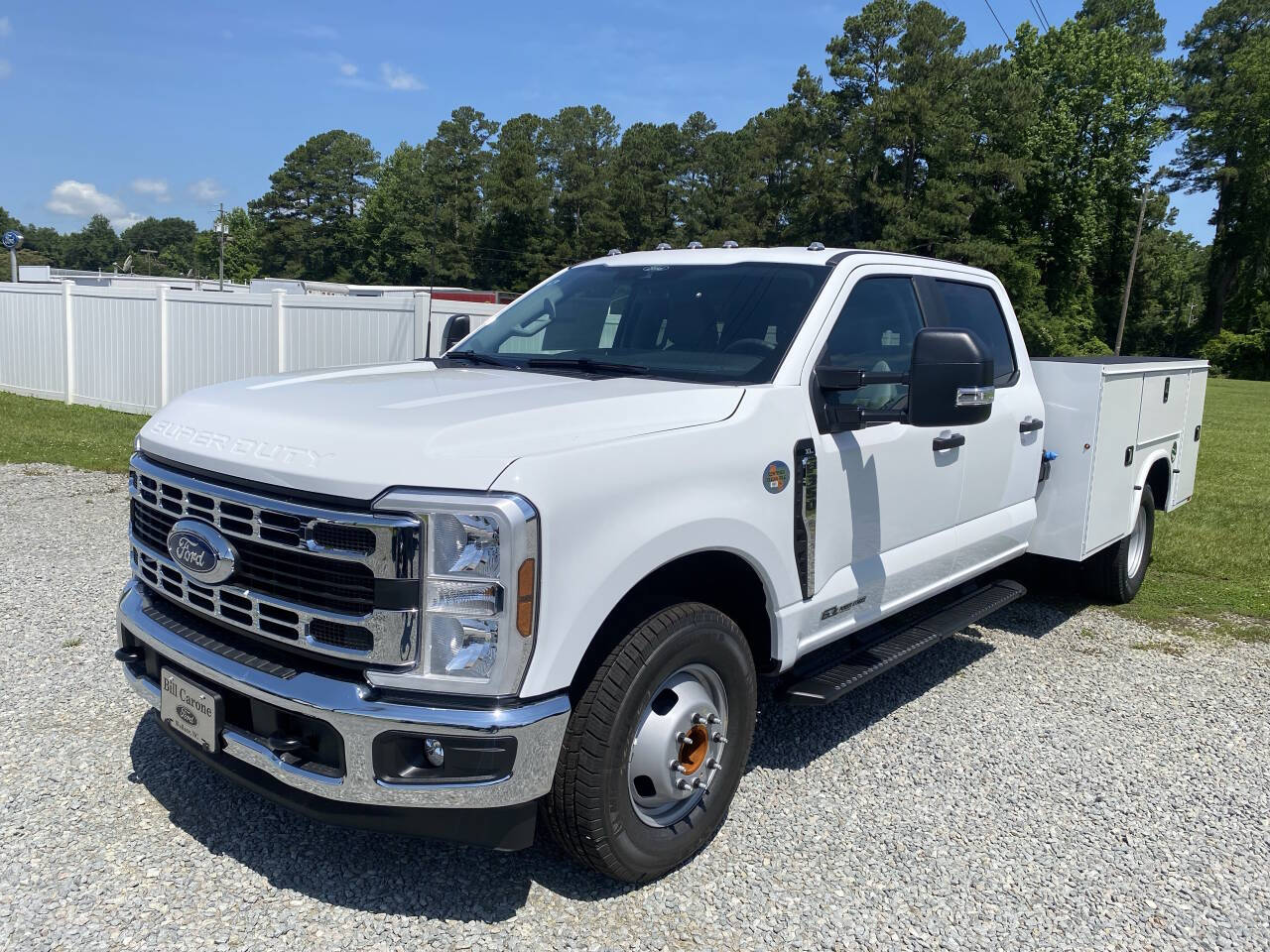 2025 Ford F-350 Super Duty 4X2 4dr Crew Cab 179.8 in. WB 