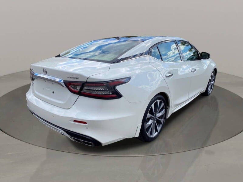 2023 Nissan Maxima 3.5 Platinum
