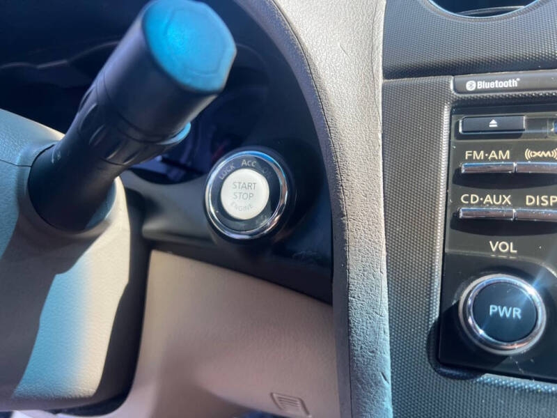 2012 Nissan Altima S - Photo 21