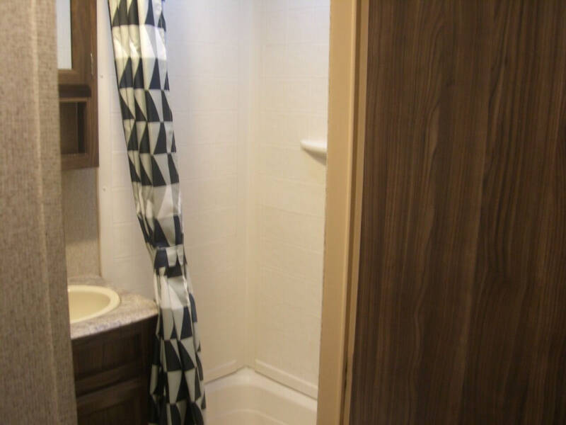 2017 Coachmen RV APEX 300BHS