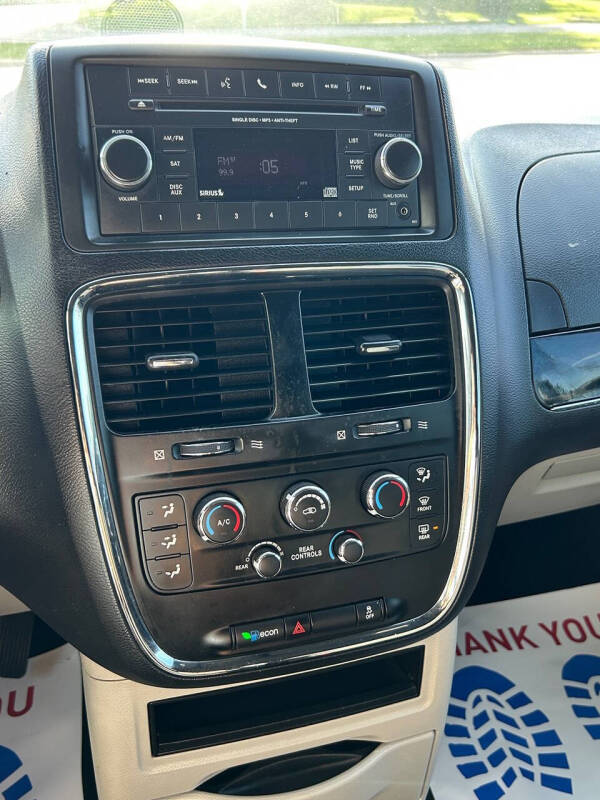2016 Dodge Grand Caravan SE