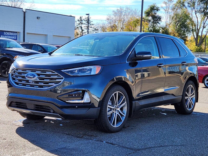 2024 Ford Edge Titanium