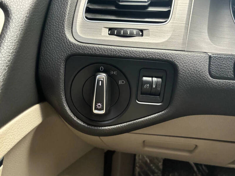 2015 Volkswagen Golf TSI S