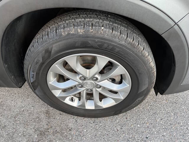 2019 Hyundai Santa Fe SE 2.4L