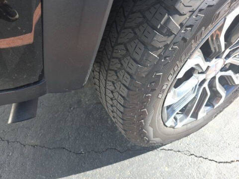 2023 GMC Canyon Denali