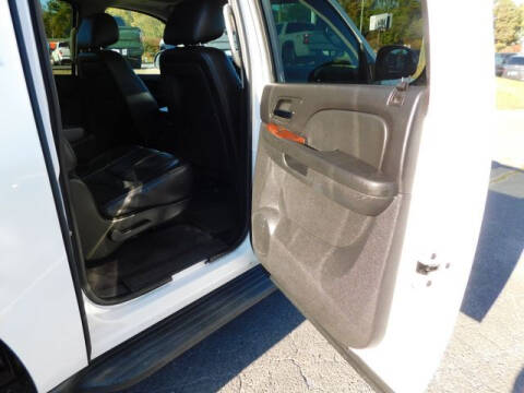 2011 Chevrolet Suburban LT