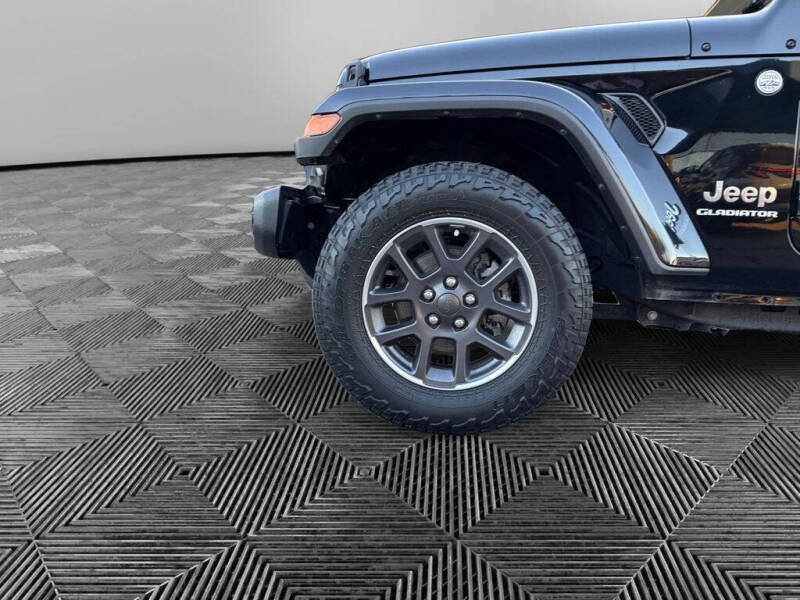 2021 Jeep Gladiator Overland