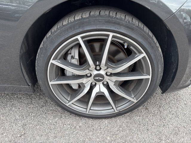 2025 Genesis G70