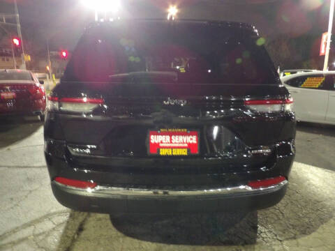 2023 Jeep Grand Cherokee Laredo