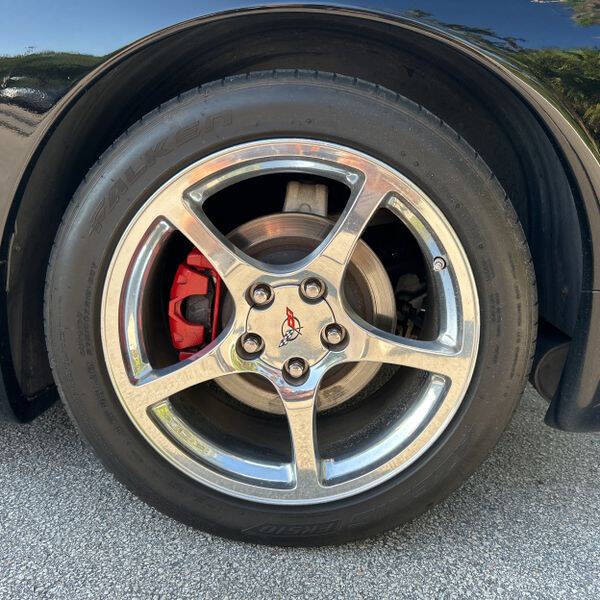 2003 Chevrolet Corvette 21