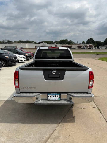 2015 Nissan Frontier S