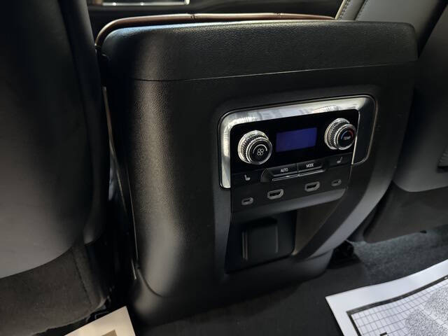 2024 GMC Yukon XL Denali Ultimate